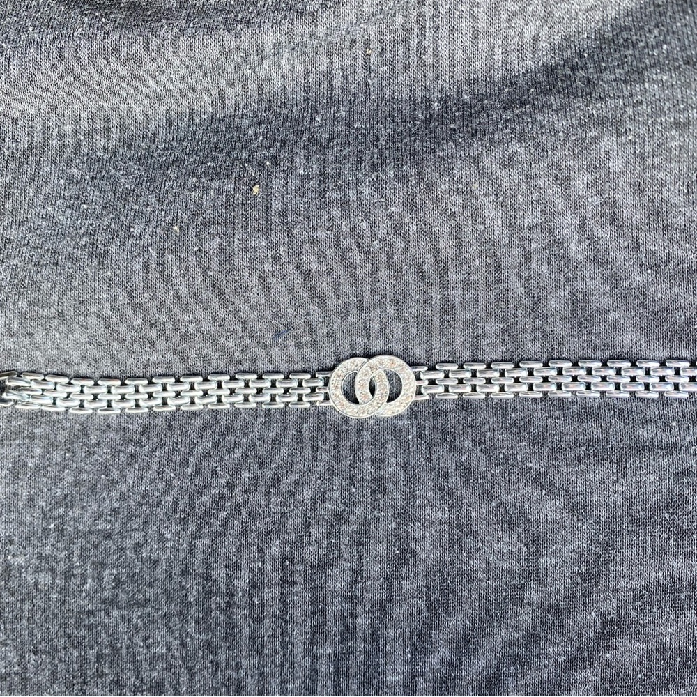 Elegant Silver Chain Bracelet